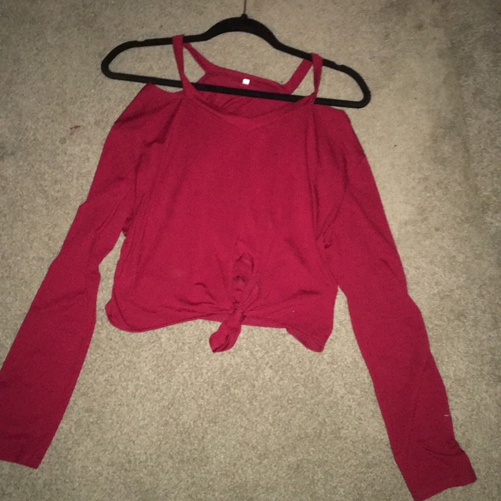 Adorable Red Long Sleeve Open-shoulder Tee
